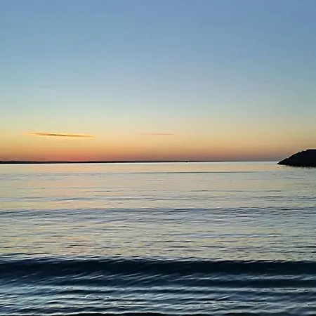 Oda ve Kahvaltı Mediterraneo